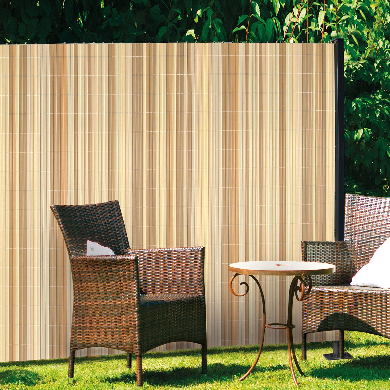 V13510_RUEGEN_naturoptik_fuer_Doppelstabmatten_Sichtschutzmatte_Kunststoff_PVC_bambus-teak_1280x1280.jpg