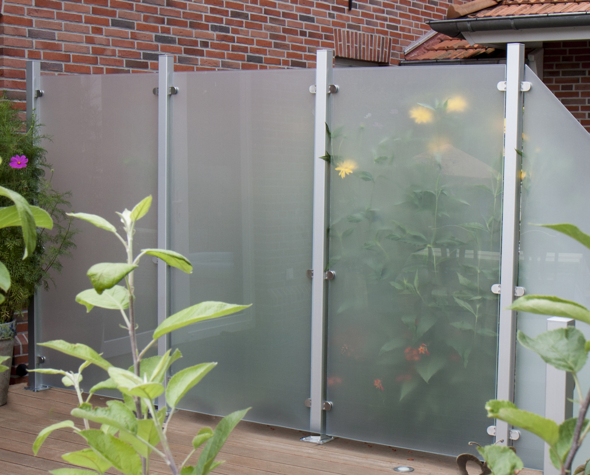 Glas-Sichtschutz SATIN satiniert - Windschutz