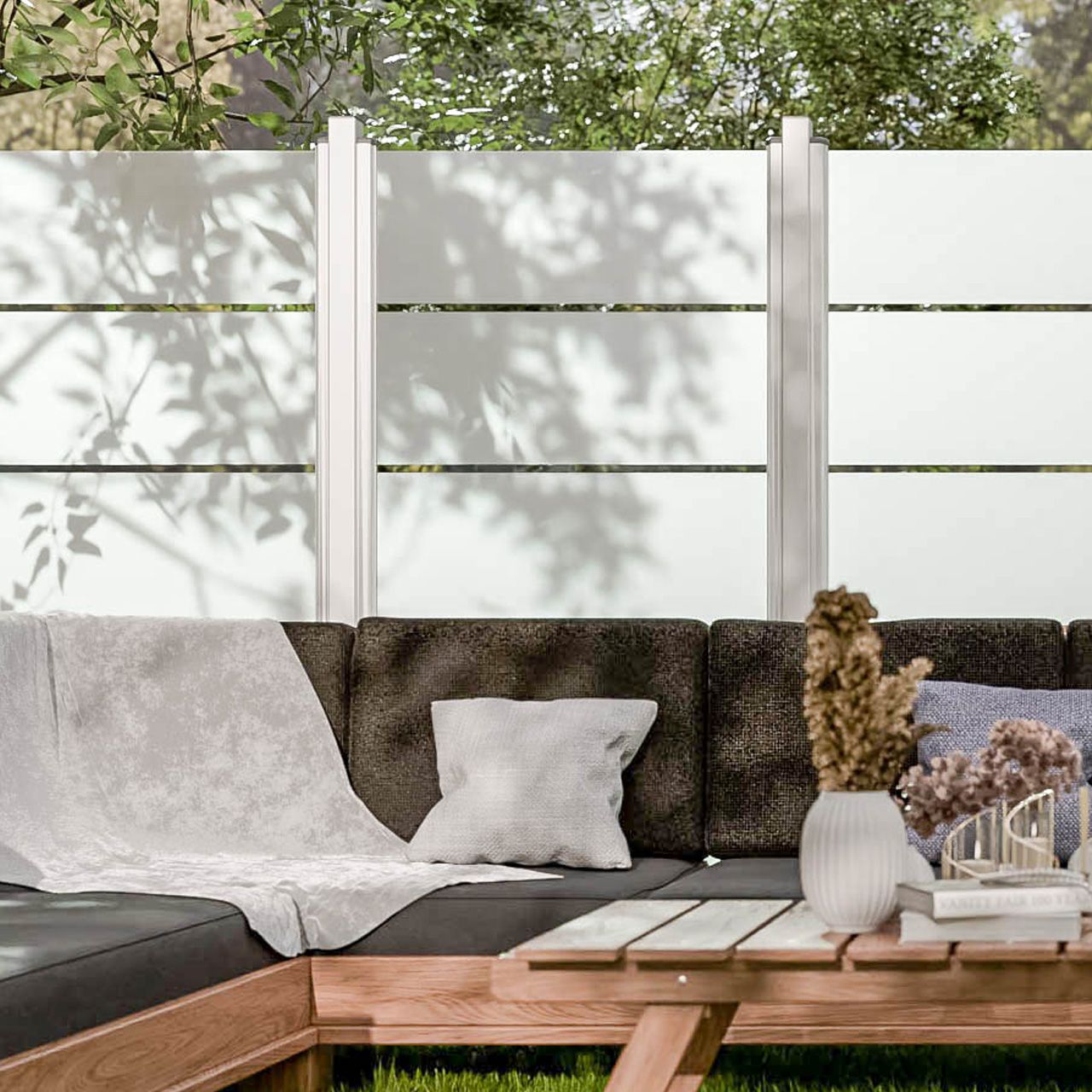 A3366_Glas_Sichtschutzzaun_Ambiente_Blockstreifen_5_1280x1280.jpg